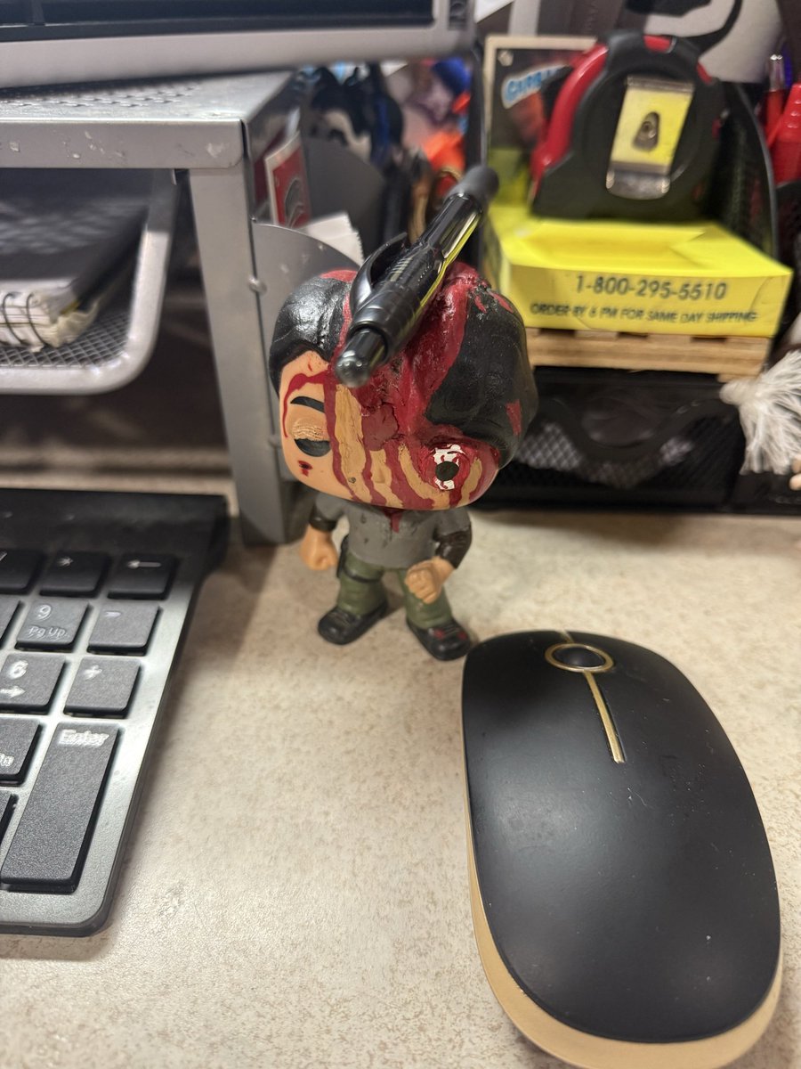 This Glenn holds our pen as an example.