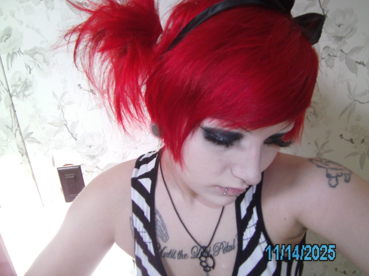 jaden ☆*:.｡. (@jadedjadenn) on Twitter photo 