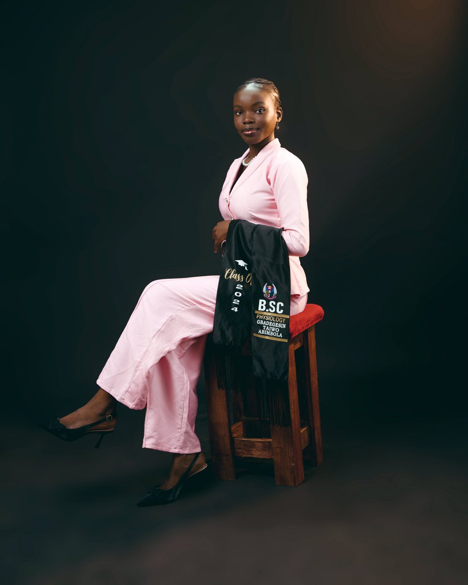 Introducing :
📍Gbadegesin Taiwo Abimbola 
📍B. sc Physiology 
📍Second class(upper division)
📍Federal university of Technology, Akure.

#futa #FUTA