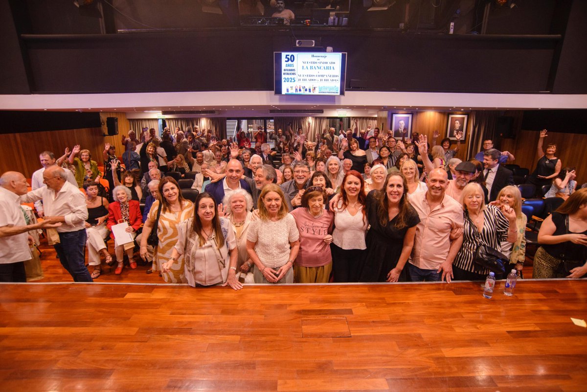 Nueva noticia (Reconocimiento y Homenaje a Jubilados Vitalicios) ha sido publicada en Asociación Bancaria Seccional Buenos Aires bancariasba.com.ar/2025/11/14/rec…