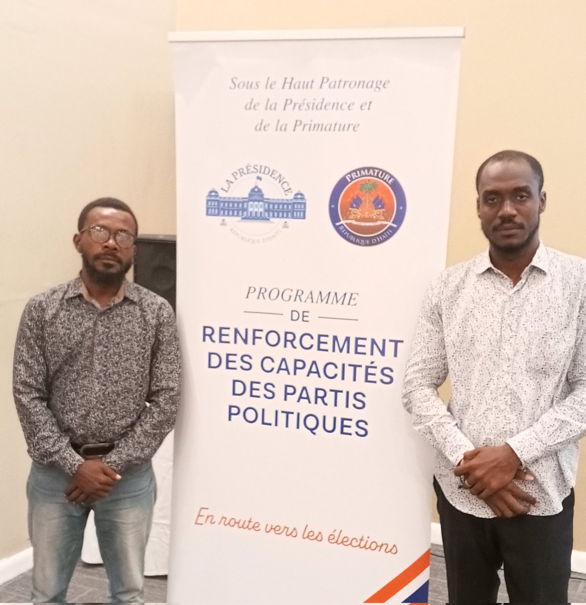 Parti_AC's tweet photo. Nous tenons à informer la participation du Président et du Secrétaire Général dudit Parti en l'occurrence Mr. Kenz JEAN FRANÇOIS et Mr. Jean Junior ORTILUS à la formation du Programme de Renforcement des Capacités des Partis Politiques . https://t.co/uxmJj05TeE