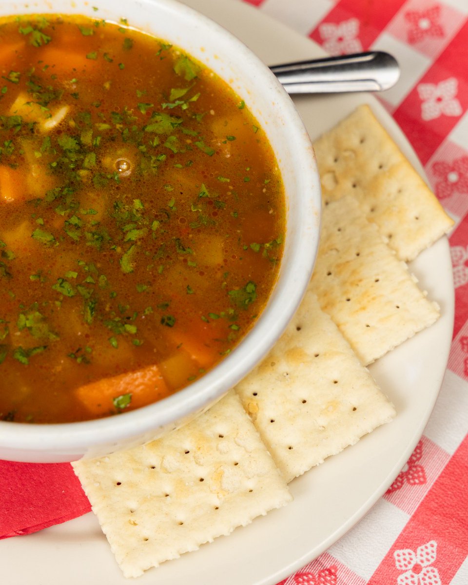 ginoseast's tweet photo. Chicago weather got you bundling up?
Weโve got the cure: Meatball Sub, Fettuccine Alfredo, Minestrone, and crispy Calamari โ all the comfort, no coat required.
#GinosEast #ComfortFoodSeason #ChicagoEats #DeepDishAndMore #ChiTownEats #InCrustWeTrust #EatLocalChicago #CozySeason https://t.co/R5ccaubaoP
