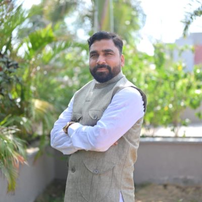 DlipParmar's tweet photo. #NewProfilePic https://t.co/1jsRA3Zi3d