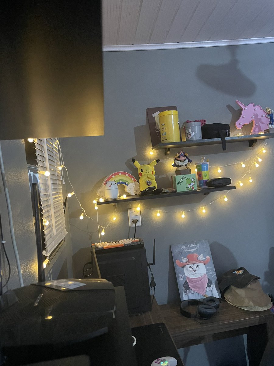 Digopriv93's tweet photo. Luzes para deixar seu cantinho mais aconchegante 🥰➡️https://t.co/iOQaV5xcK3 https://t.co/EgZZ5X3uI6