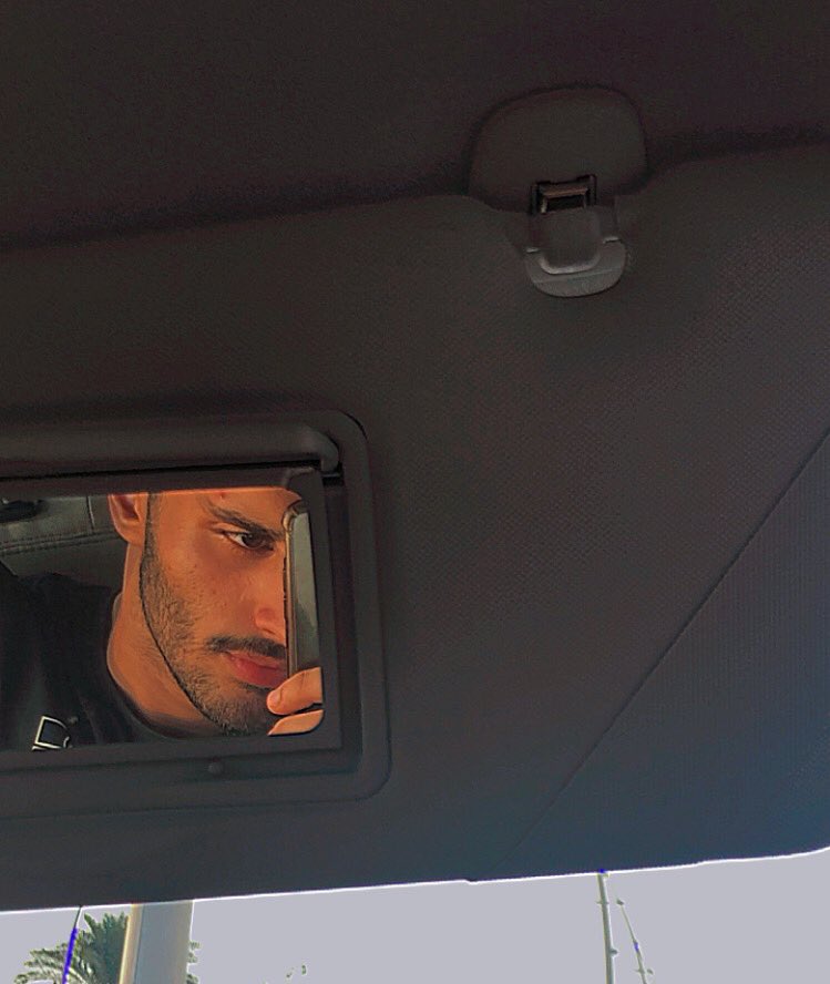 69fol's tweet image. 