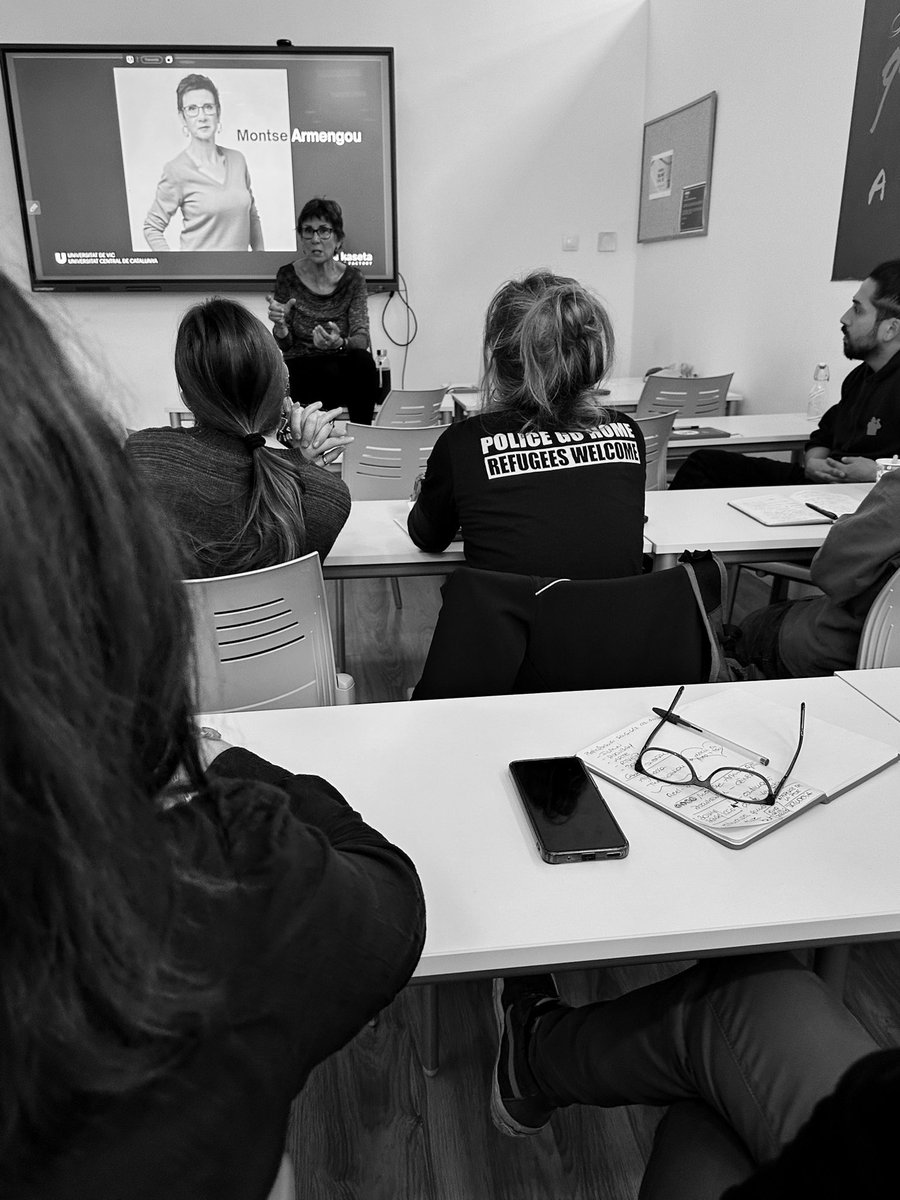 la kaseta tweet media