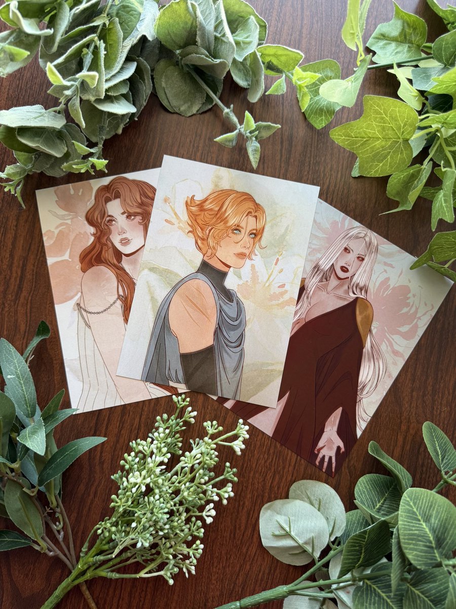 Oop almost forgot to post here but TONIGHT!! I'm launching my store's holiday sale and my prints will finally be included!! 
🌹alisee.bigcartel.com