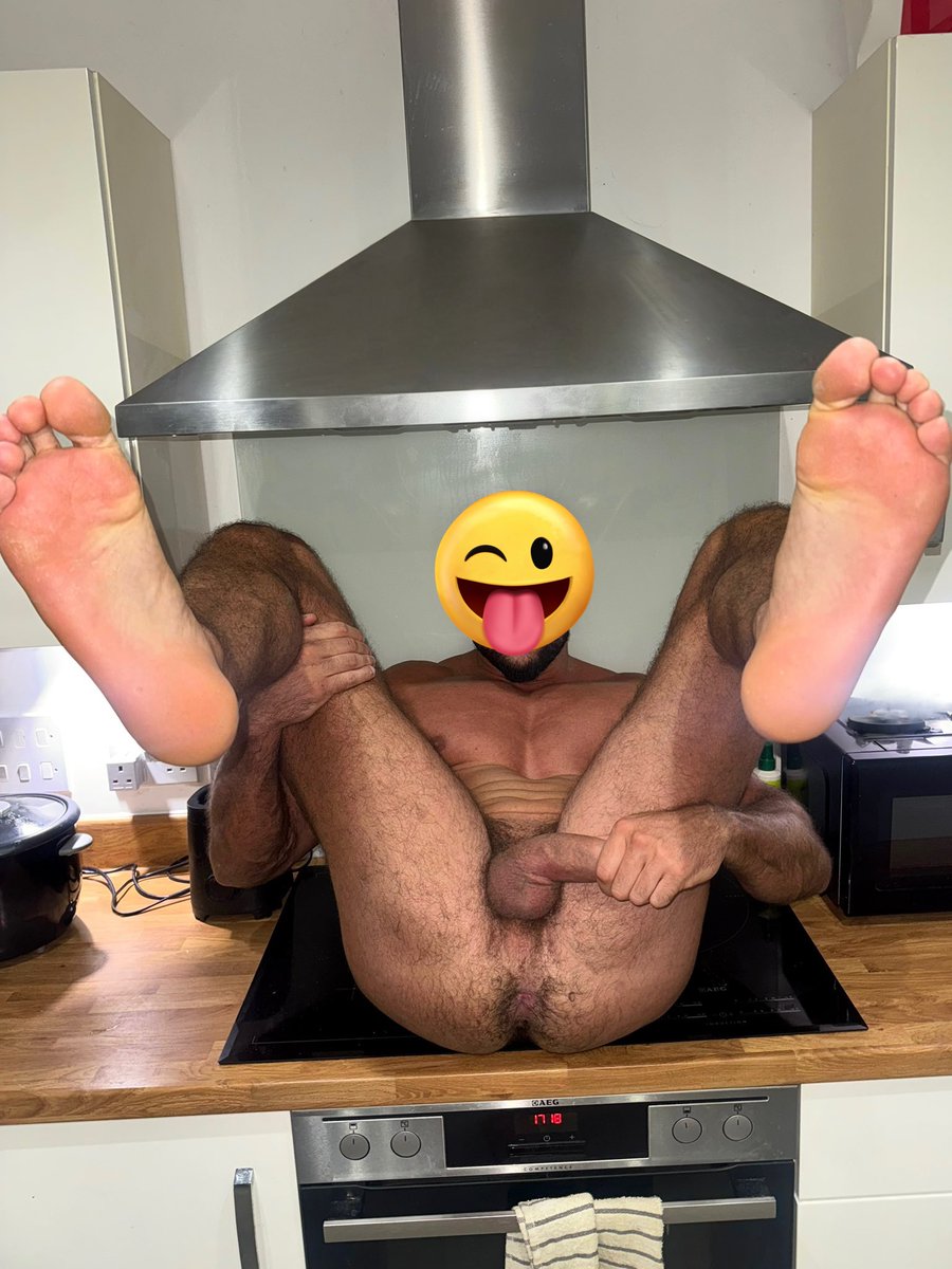 Athen holiday 🇬🇷 need slave obedient Puta 👊⚡️💦💦🫟