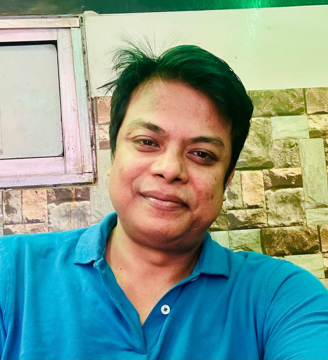 SilcharWriter's tweet image. Silchar based writer and screenwriter Biswatosh Sinha’s debut novel Until Our Voices Meet is out today. It’s a heartfelt story born from the long conversations and quiet moments of the lockdown. Don’t miss it.

#UntilOurVoicesMeet #DebutNovel #NewRelease #IndianAuthor #Romance