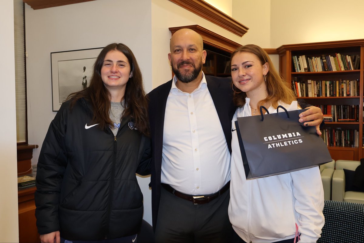 Columbia Women's Basketball tweet media