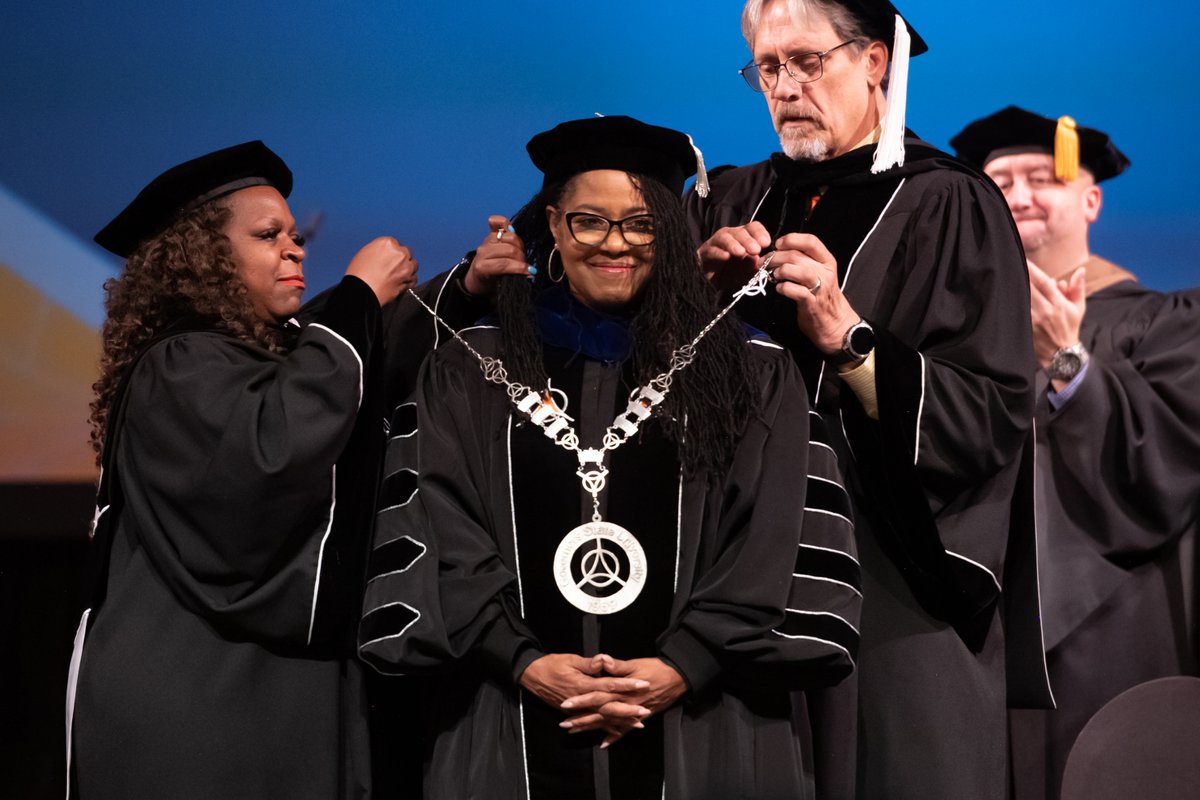 Governors State tweet media