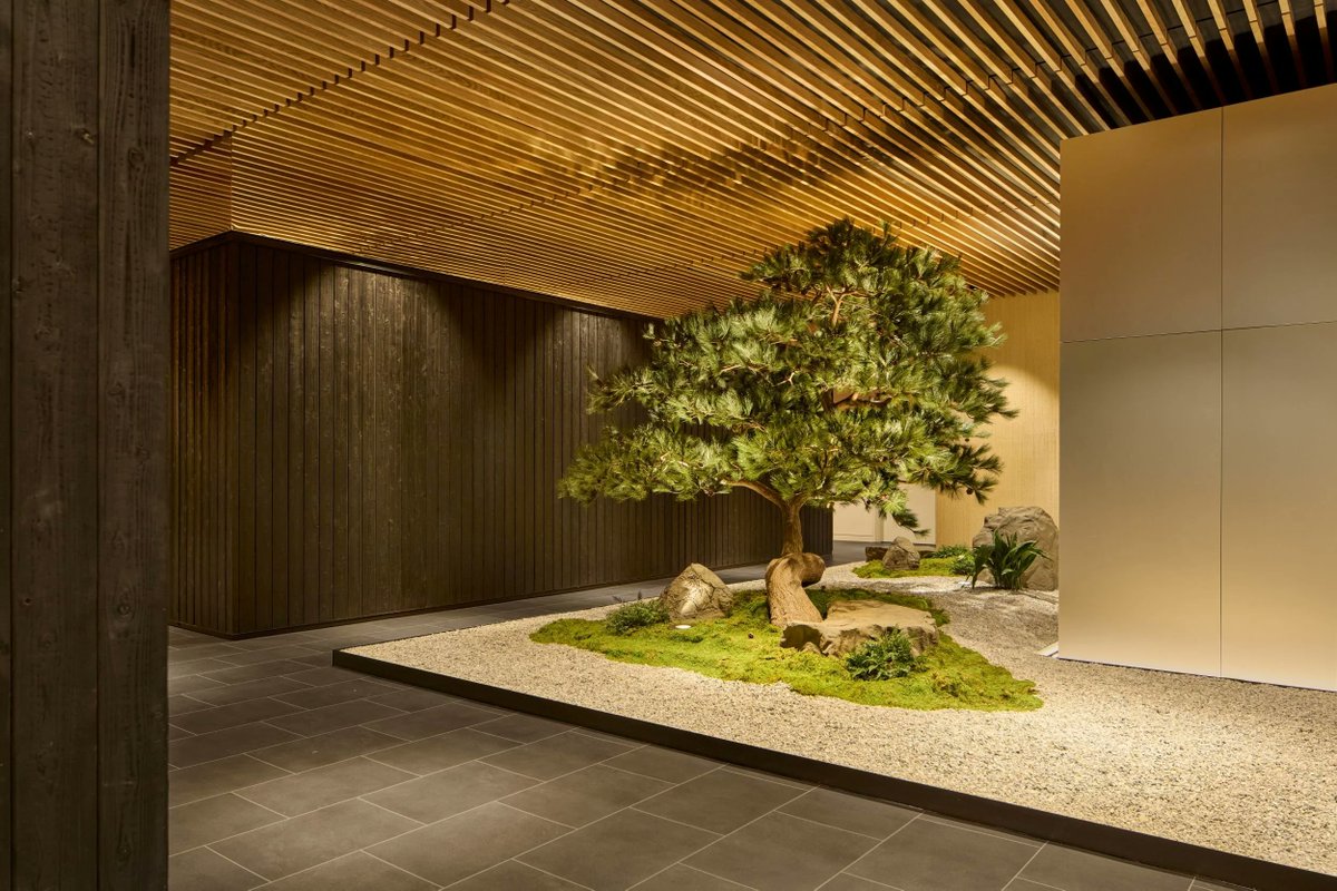 “A preventive health clinic is about partnership. It’s not just a single appointment but a continuous journey where they help you translate data into meaningful, actionable insights and create a personalized plan designed to maximize your healthspan and vitality.” — Athleisure