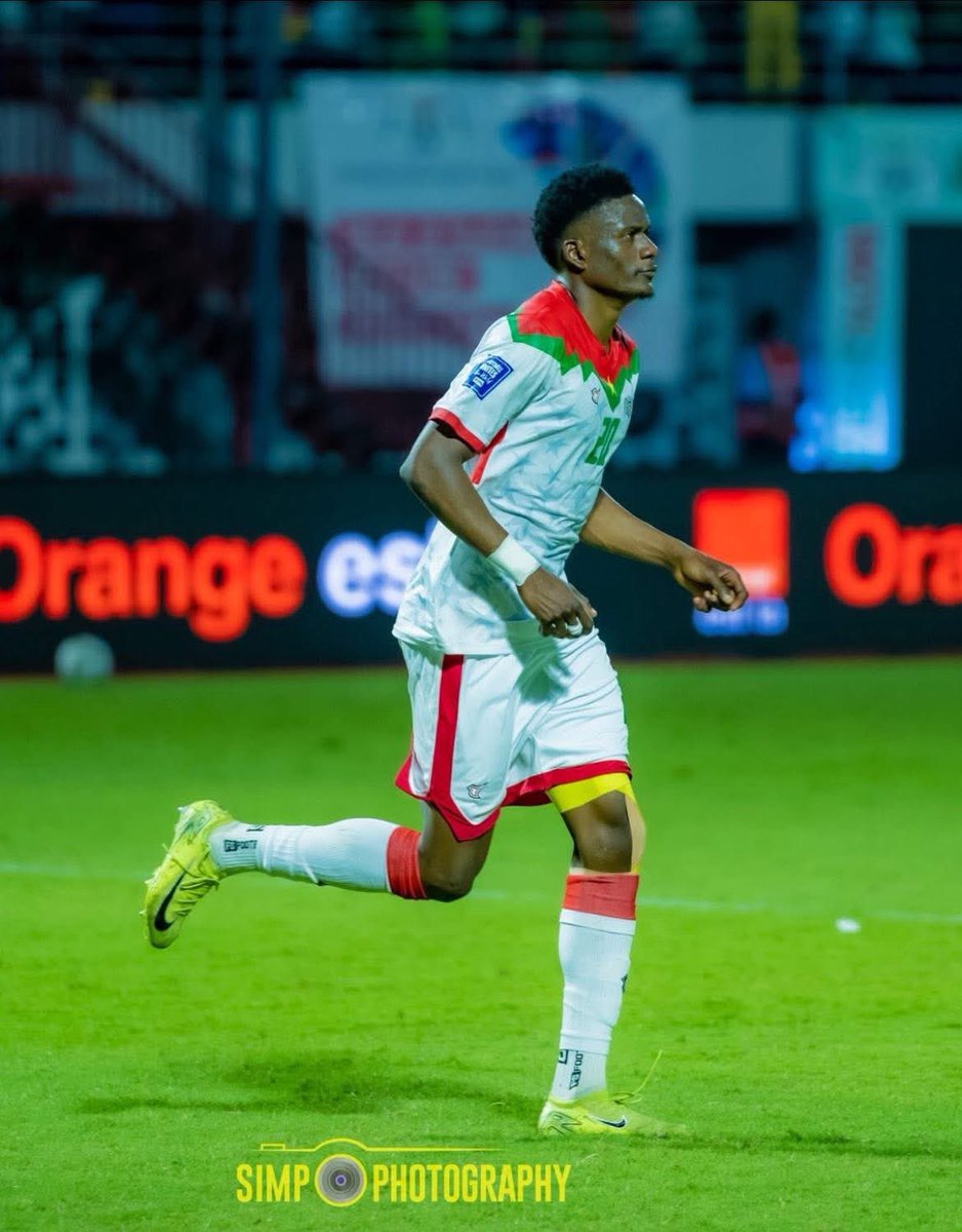 TRIPLÉ DE LANDRY KABORÉ 

Passe décisive de Dango Ouattara 

BURKINA 3-2 NIGER

#FasoSports