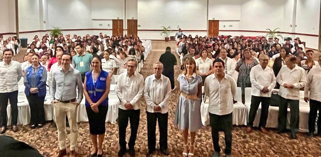 La Secretaría para la #FronteraSur de Chiapas realiza atinado simposio internacional sobre innovación jurídica, integración y movilidad laboral.

<a href="/ConsulMexTeu/">ConsulMex Tecún Umán</a> estuvo presente dada la importante vinculación logística, comercial, turística y económica entre 🇲🇽 y 🇬🇹