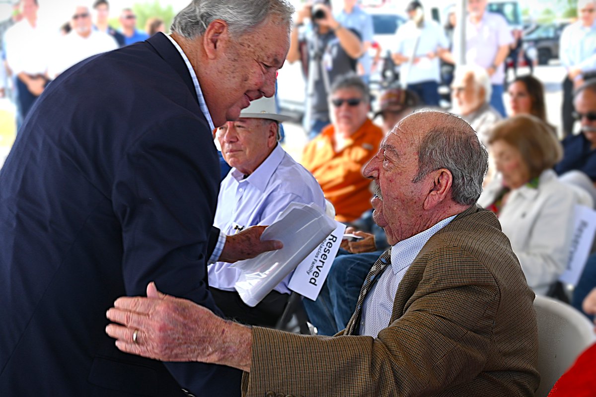 Precinct 2 hosted a wonderful dedication ceremony celebrating the renaming of San Juan Park in honor of Commissioner Hector “Tito” Palacios. 

Congratulations to <a href="/EddieCantuPct2/">Eduardo Cantu</a> on a heartfelt event!