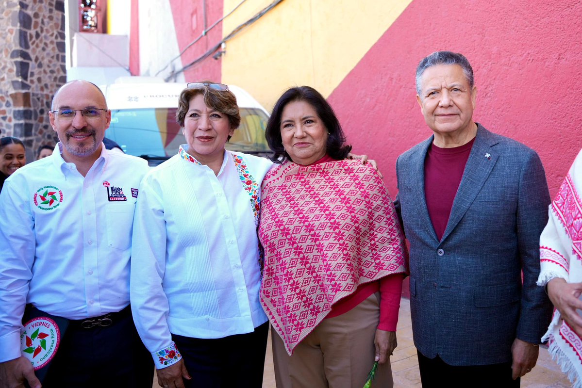 delfinagomeza's tweet image. En #Pachuca realizamos el corte de listón de la Séptima Edición del Tianguis Nacional de Pueblos Mágicos.
Agradezco la invitación de mi compañero @juliomenchaca_, Gobernador de Hidalgo, y de la Secretaria @josefinarodzam, titular de @SECTUR_mx.
Invito a todas y todos a visitar…