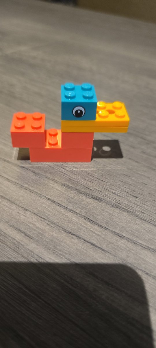 In Lego Education science session at VAST this afternoon. Just 6 bricks to make a duck. Everyone's is different but still correct because it's correct to you! <a href="/DrManigo/">Dr. Manigo</a> #vbits #VAST2025PDI <a href="/LEGOEDUCATION/">Education</a>