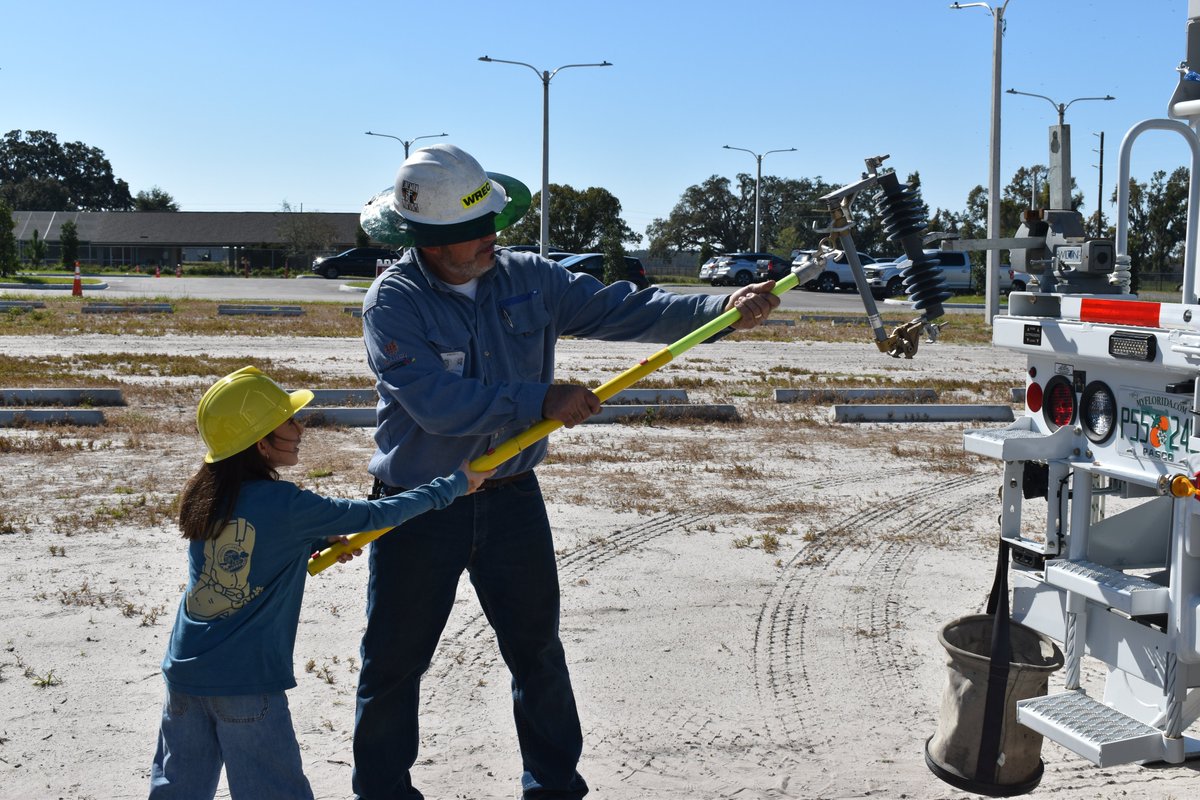 WRECCoop's tweet image. By connecting with students, we’re proud to support such educational outreach opportunities for future generations.  #wreccoop
