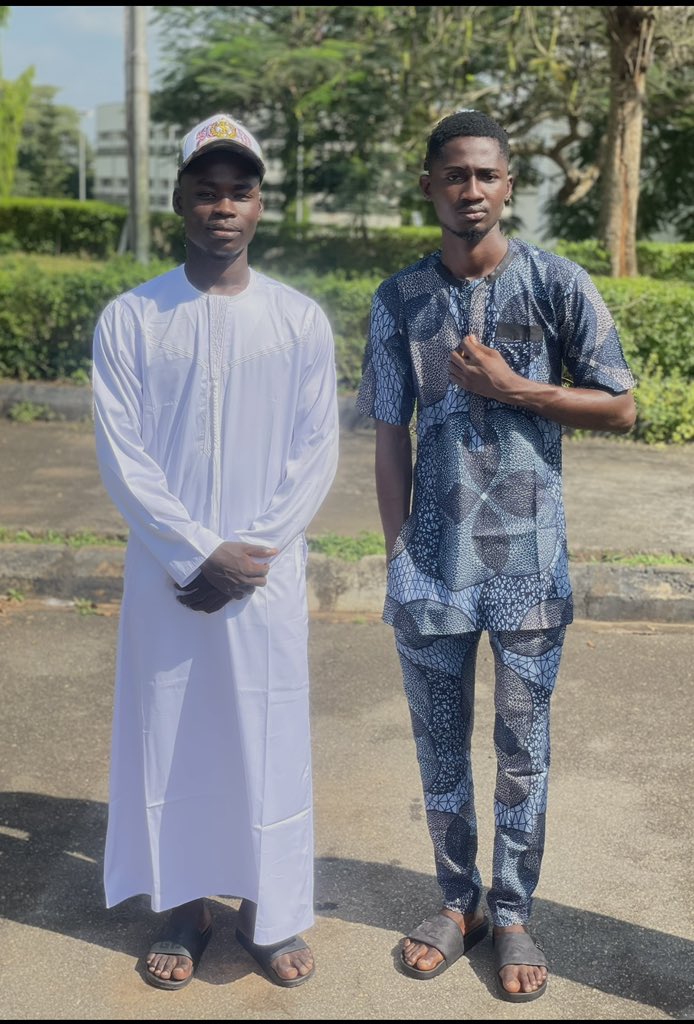 OxOlaniyi's tweet image. It’s Friday 

May we  witness many more 🤍🤲

@simply_dominion
