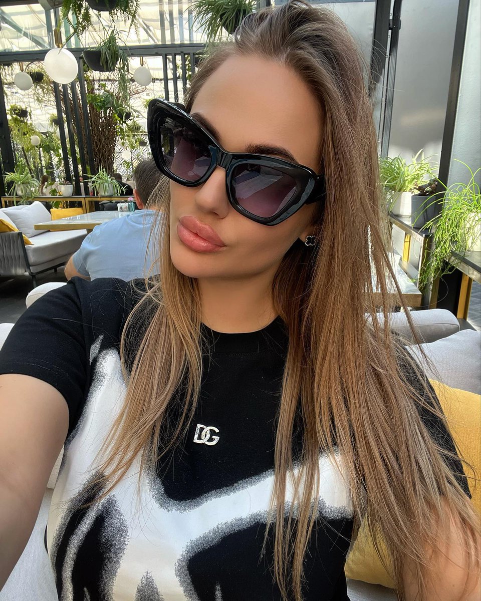 Hannah637200's tweet image. It’s okay to go slowly.
I’m becoming a better version of myself. 🌷
#selfgrowth #keepgoing