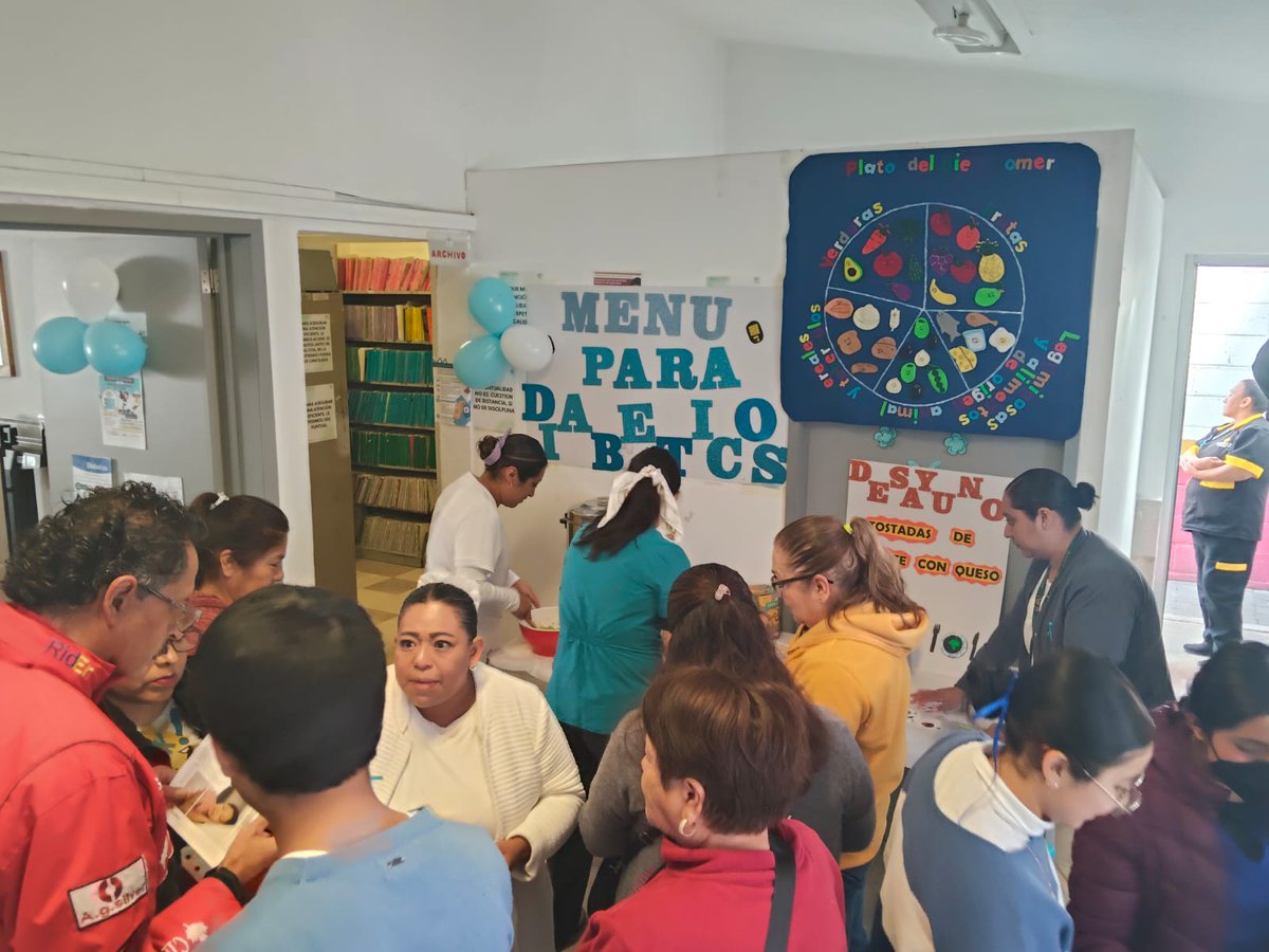 IsssteEdomex_'s tweet image. La CMF Lerma realiza acciones para la prevención de la diabetes, brindando una platica para informar sobre el peligro que tiene el ser humano al padecer esta enfermedad. @seguidores
#trabajofuerteparaatenderalderechohabiente #isssteestadodemexico #ISSSTEContigo