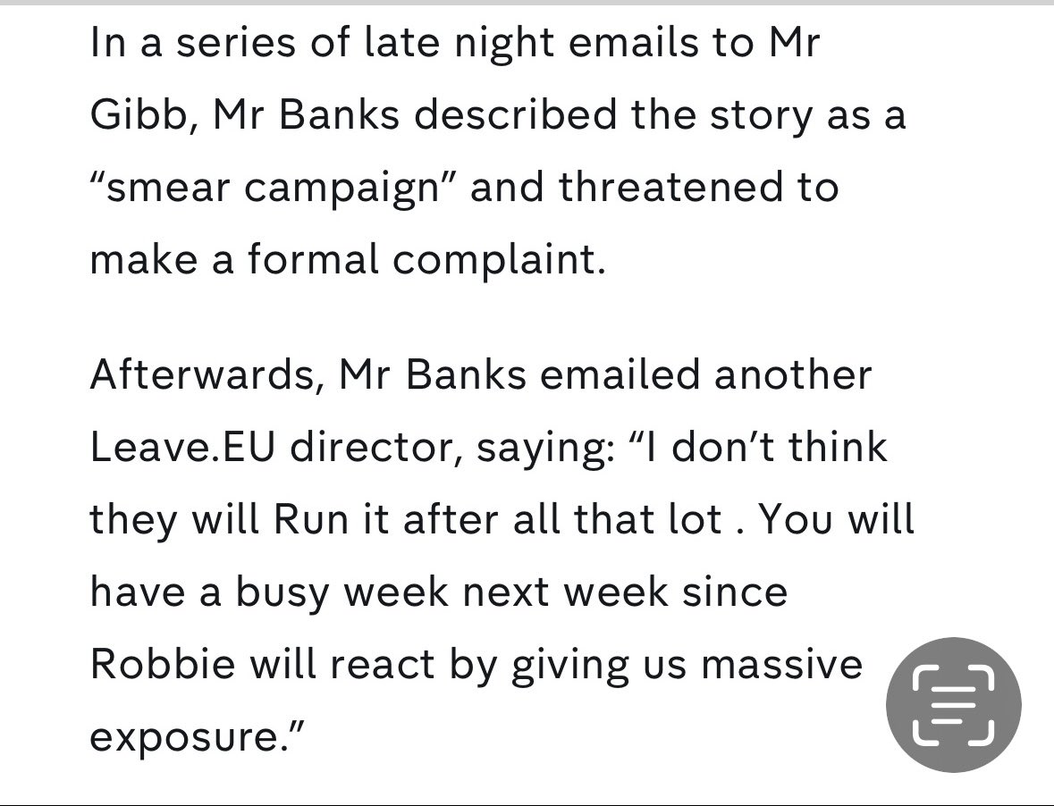 KLovesbooks1's tweet photo. @bendepear @BBCNews @Channel4News Heartwarming to see #RobbieGibb being so helpful to #LeaveEU and Mr Banks. 👀 https://t.co/7ZDTGHGhtW