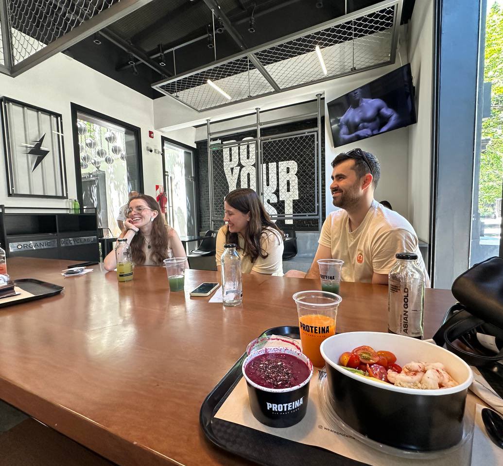 PL__Genesis's tweet image. Amazing energy here at Casa Innovacion Founder Residency/Hacker House! 🔥

Teams are all checked in and are working on polishing up their product, mock pitch sessions, feedback, and nonstop creation. ✨🏡