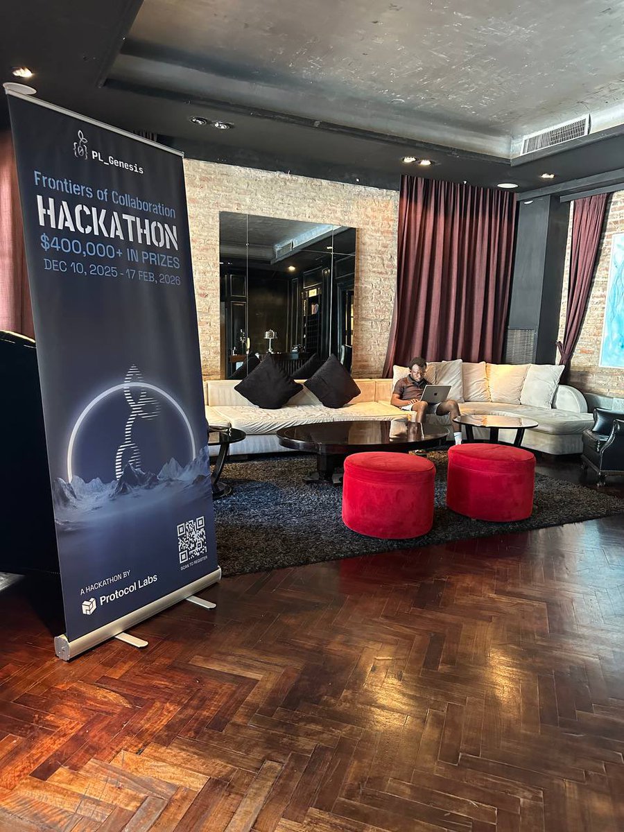 PL__Genesis's tweet image. Amazing energy here at Casa Innovacion Founder Residency/Hacker House! 🔥

Teams are all checked in and are working on polishing up their product, mock pitch sessions, feedback, and nonstop creation. ✨🏡