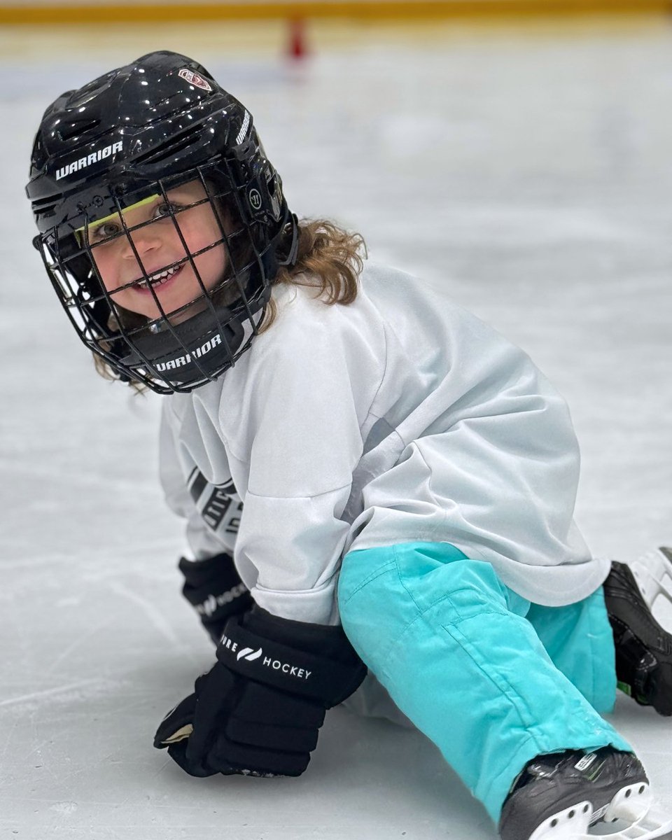 USAHNextGen's tweet image. Next generation on the rise in Utica! 🏒✨
Learn to Play with the Comets was a huge success.

#UticaComets | #LearntoPlay