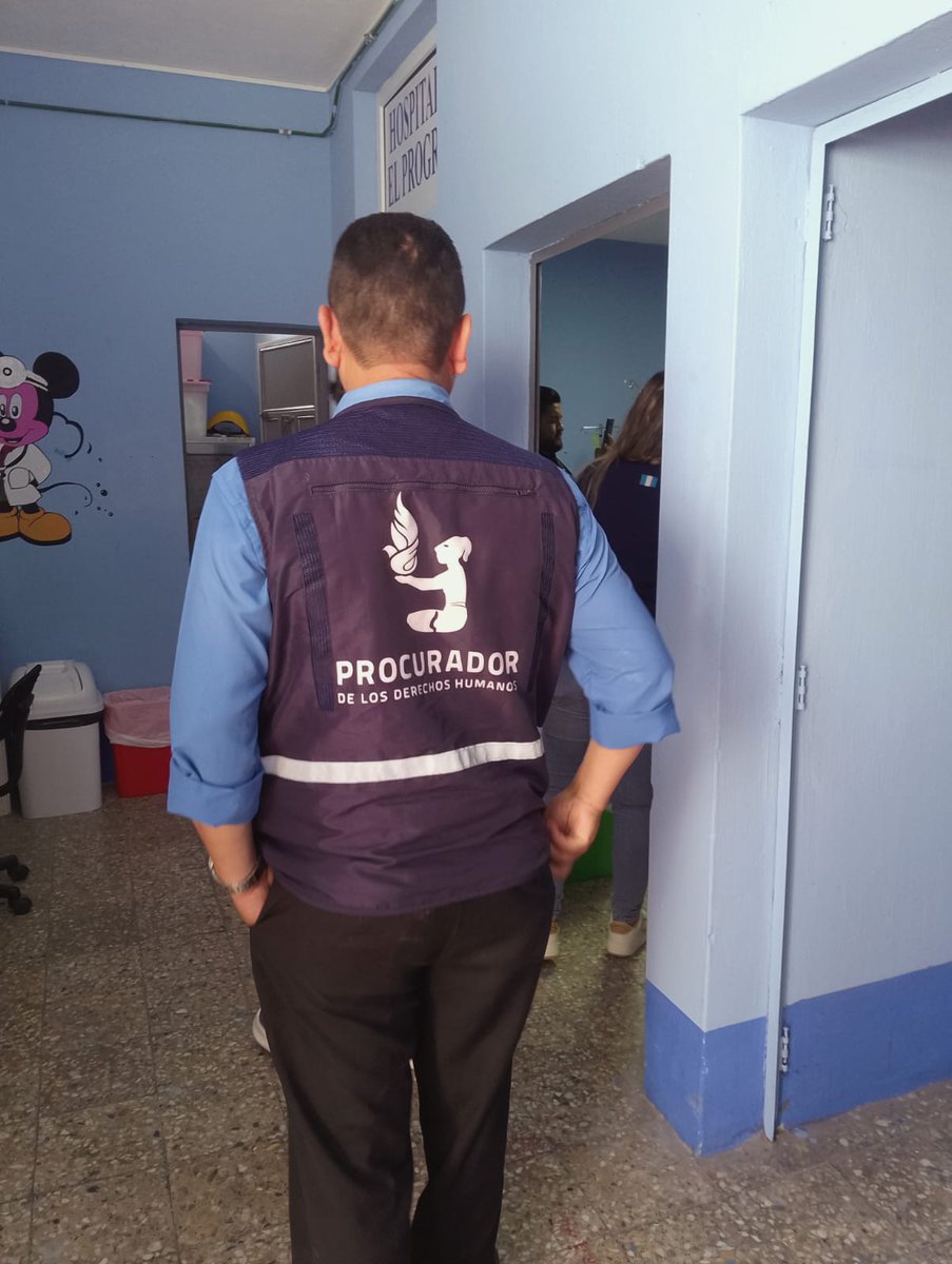 PDHgt's tweet image. 📍#ElProgreso
Realizan una vista para conocer las capacidades de atención médica en las nuevas instalaciones de la Emergencia de Pediatría del Hospital General en esa localidad, constatan que está equipada para atender a alrededor de 80 pacientes diarios.