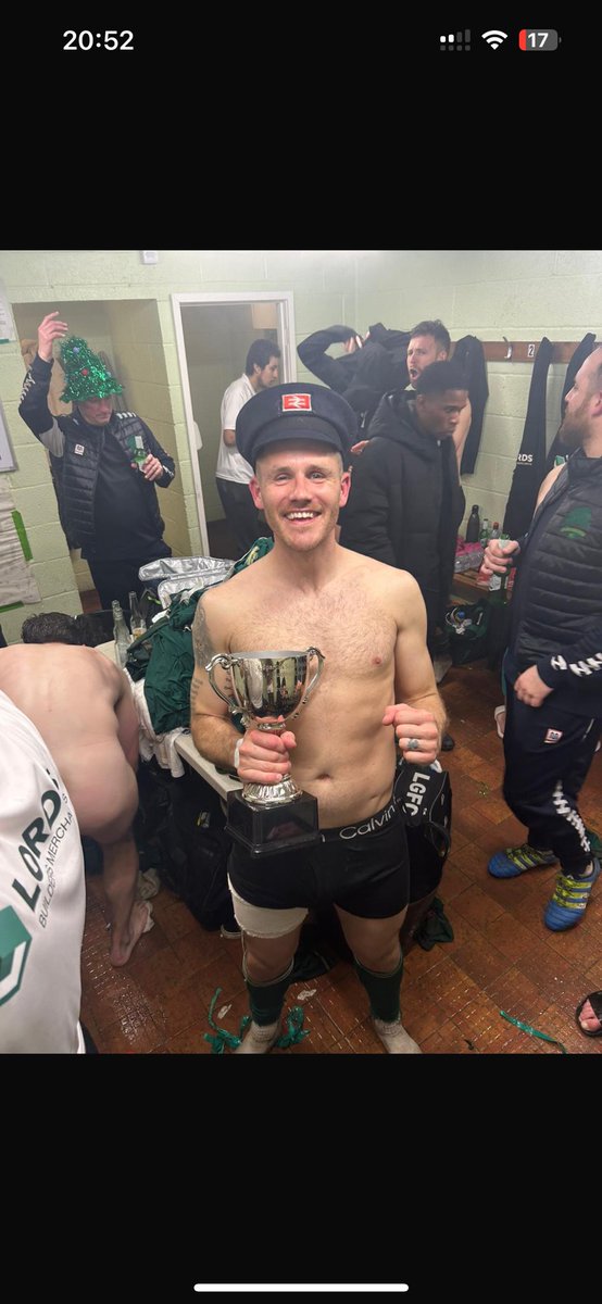 4 Months before my 40th birthday. 0 talent 0 ability  just a set of a bollocks, bit of know how, and playing with my pals. #no1willendbetter no1 can ever take it away from me.