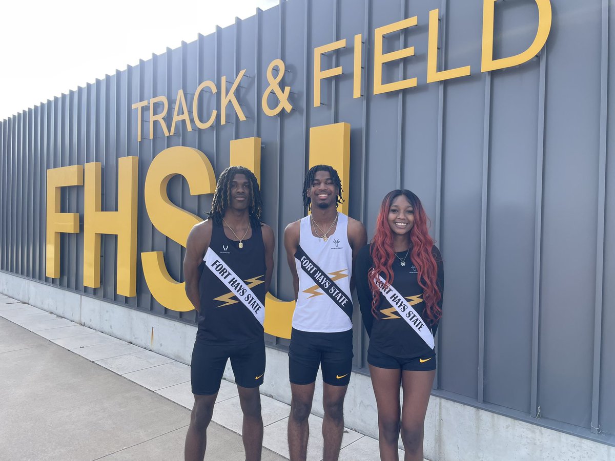 Bunch of state medalists at the <a href="/fhsuathletics/">FHSU Athletics</a> facilities today!! #Turner #RollTiges <a href="/CoachReuting/">Josh Reuting</a>