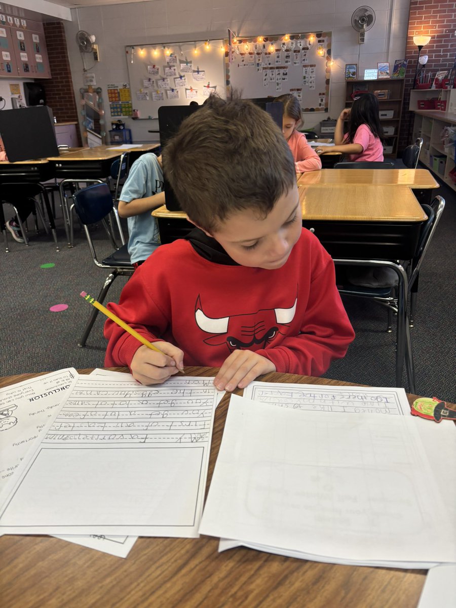 Katie Shaevitz tweet media