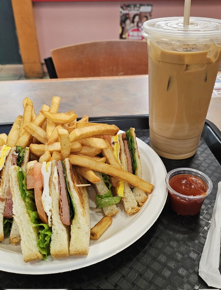 SUFFERING™🇭🇰 @ Tsumicon booth 6 tweet media