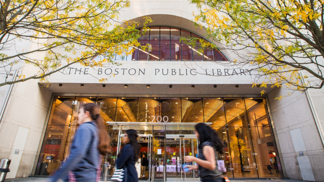 CMCarlina's tweet photo. Comcast Awards $50,000 Grant to the Boston Public Library Fund to Advance Digital Opportunity #IWorkForComcast https://t.co/Q775qJ7tiS https://t.co/09mmdM0h1h