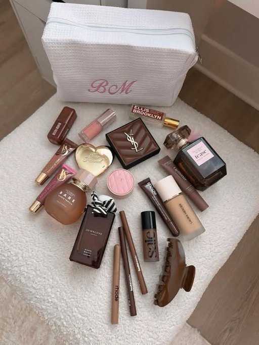 الدرجه اللي مستحيل أي بنت ماتحبها ✨🤎✨