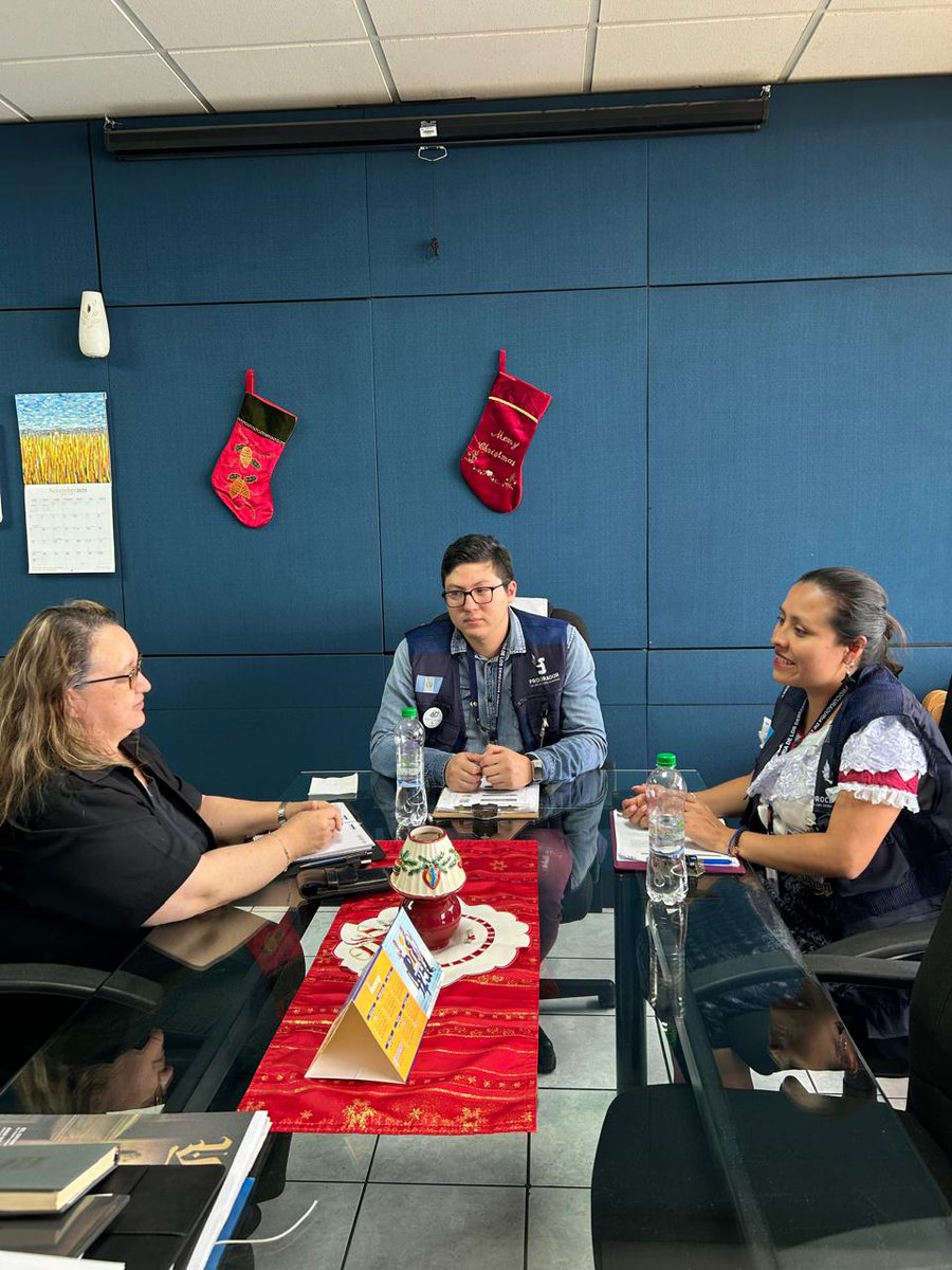 📍#Guatemala
La Defensoría de los Pueblos Indígenas de la <a href="/PDHgt/">PDH Guatemala</a> lleva a cabo una supervisión nacional sobre el apoyo estatal destinado al fortalecimiento y desarrollo de la economía indígena. Como parte de este proceso, visitan diversas instituciones, entre estas el