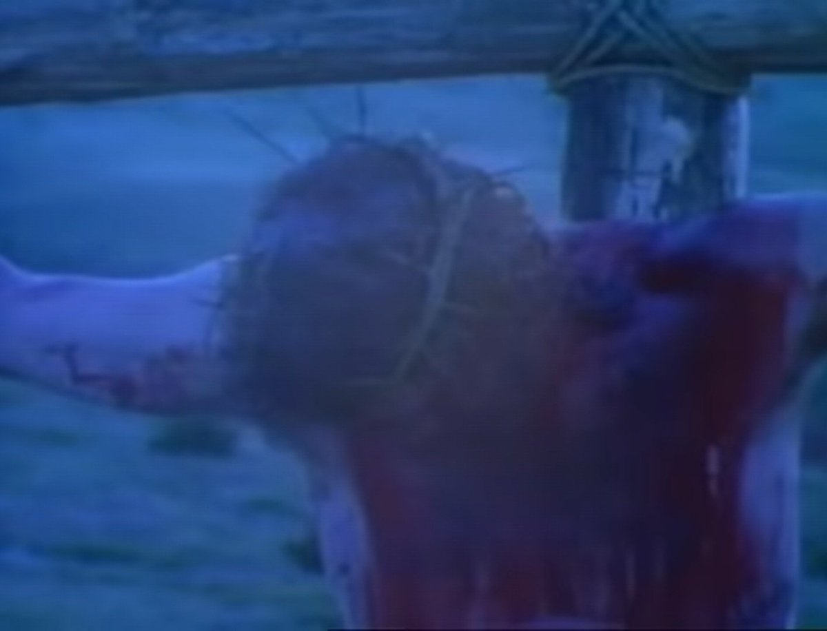 A humanidade nesses milênios passou muitas coisas. 
Mas eu acredito que o pior foi o dia transformar em noite com a morte de JESUS CRISTO. Não imagino o impacto,  apenas sabemos que nossa salvação dependeu de toda dor, sacrifício e entrega.