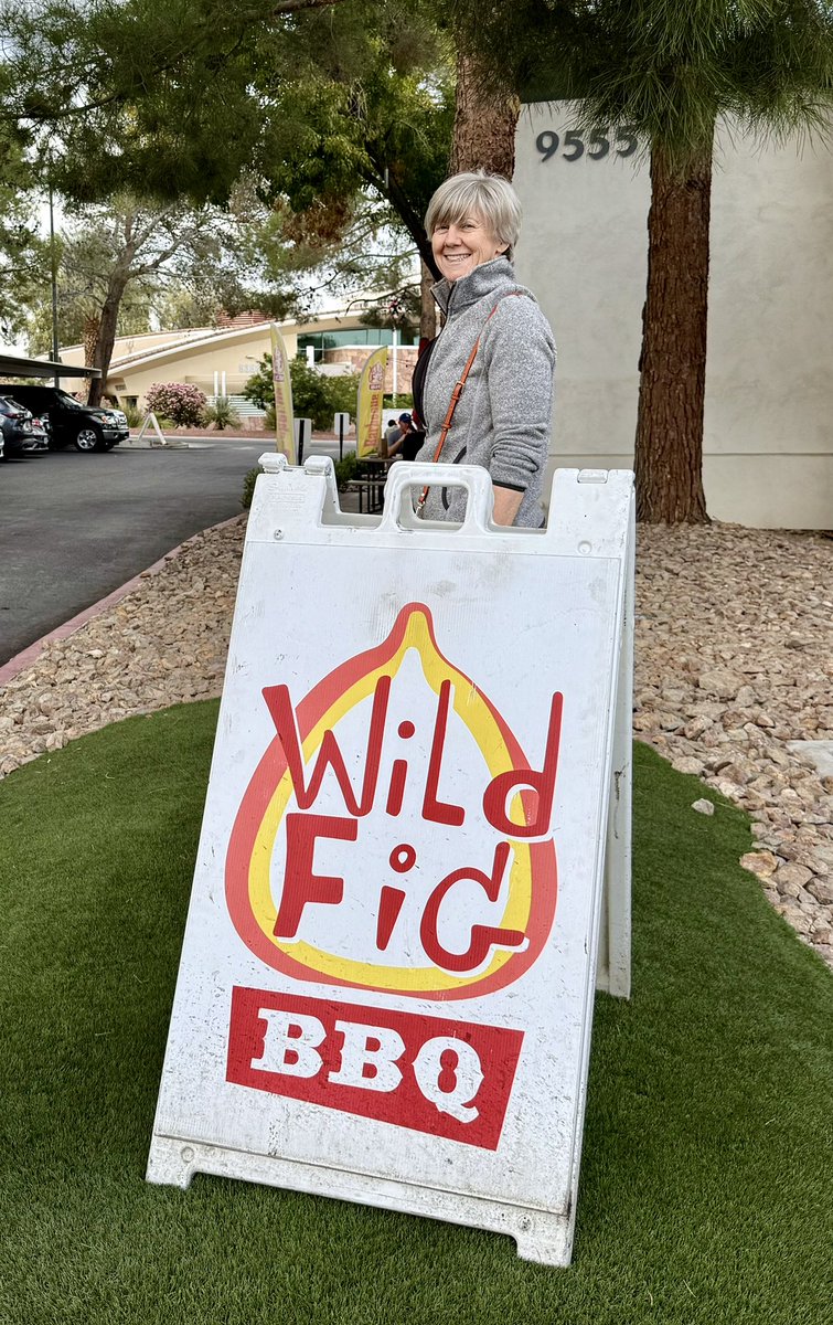 eatinglasvegas's tweet image. Is there a better #pastrami sandwich in Vegas than the one at #WILDFIG?
If there is we haven’t found it. 🥪🔥
#barbecue
@EatTalkRepeat