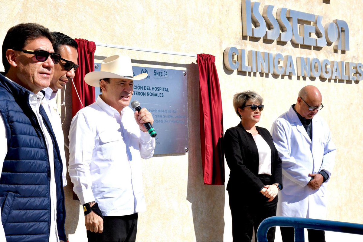 AlfonsoDurazo's tweet photo. En #Nogales ampliamos el Hospital de ISSSTESON para brindar atención a más de 31 mil derechohabientes.

La obra incluye nuevas camas censables y la apertura de unidades en Neurodesarrollo, Oftalmología y Otorrinolaringología.

Con nuevas especialidades y mayor capacidad operativa, seguimos acercando servicios de salud a todas las regiones del estado.