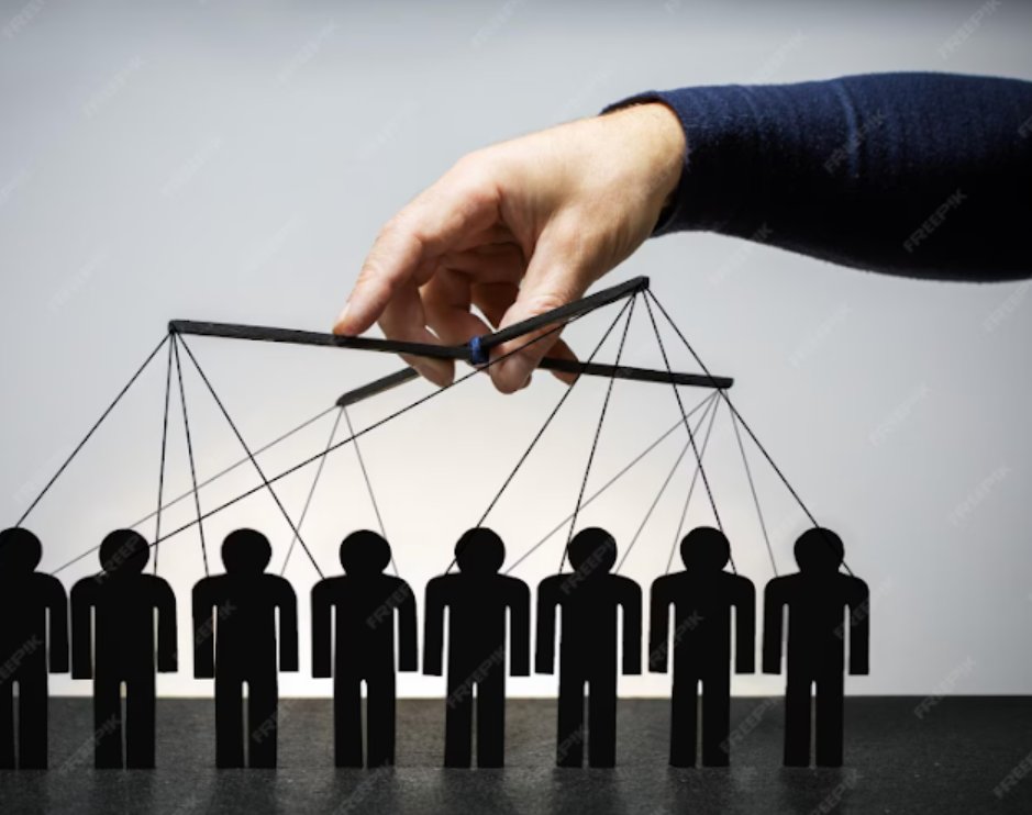 Cemdes's tweet photo. ¿Quién está detrás de los influencers? 🤔 Descubre la industria, la regulación y el poder oculto tras las redes sociales. Lee más en nuestro blog 👉 https://t.co/WS9QjR3lFZ

#MarketingDeInfluencers #TransparenciaDigital #IndustriaDelInfluencer https://t.co/HM3O5y0OQ2