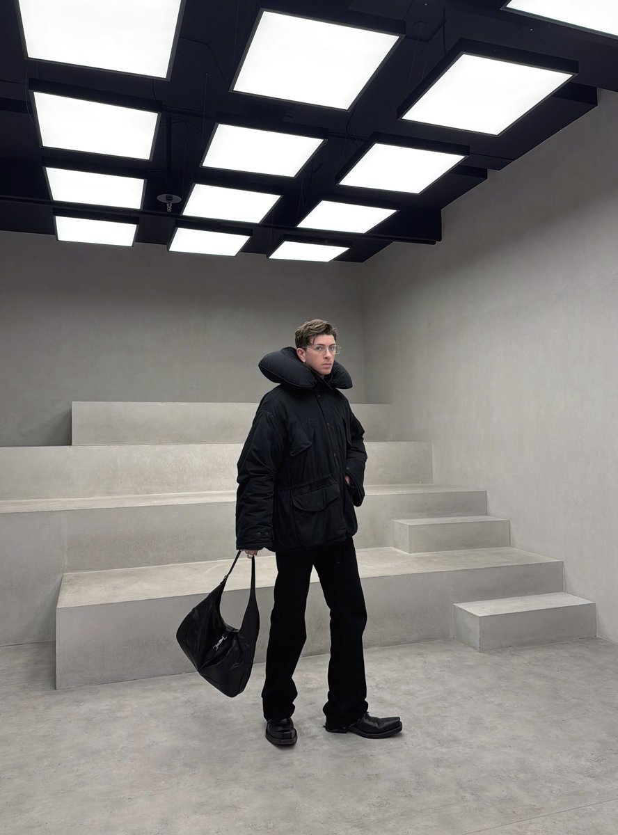 gallucks tweet media