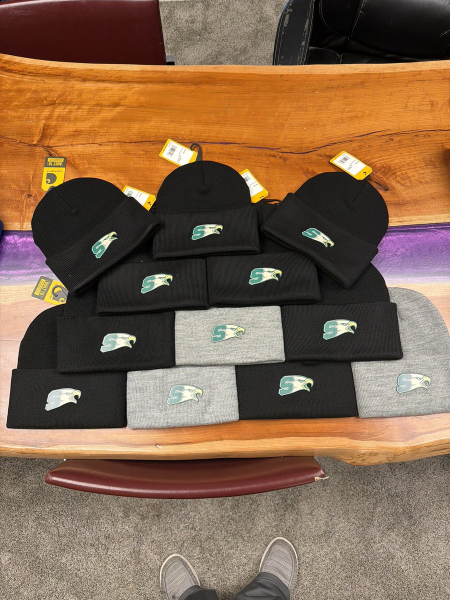 thin_threads's tweet image. Winter beanies for Shanahan Football coaching staff. Keeping the coaches warm while they continue their season tonight!  Printed patches with carhartt beanies, as they say look good play good!!  #thinlinethreads #pdsequipment #carhartt #Carhartt #carharttdealer #custom #Customer
