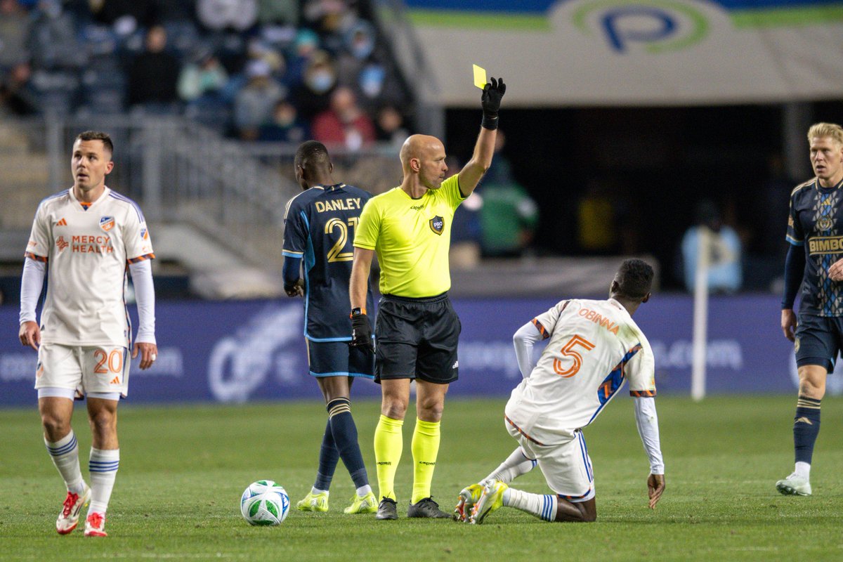 Massive scoop by Eben Novy-Williams (<a href="/novy_williams/">Eben Novy-Williams</a>) and Jacob Feldman (<a href="/JacobFeldman4/">✏️Jacob Feldman</a>) of Sportico (<a href="/Sportico/">Sportico</a>): the MLS–Apple deal will now end 3.5 years earlier than originally agreed.

Per the report:
"MLS will be paid $200 million for its 2026 season, the last under the