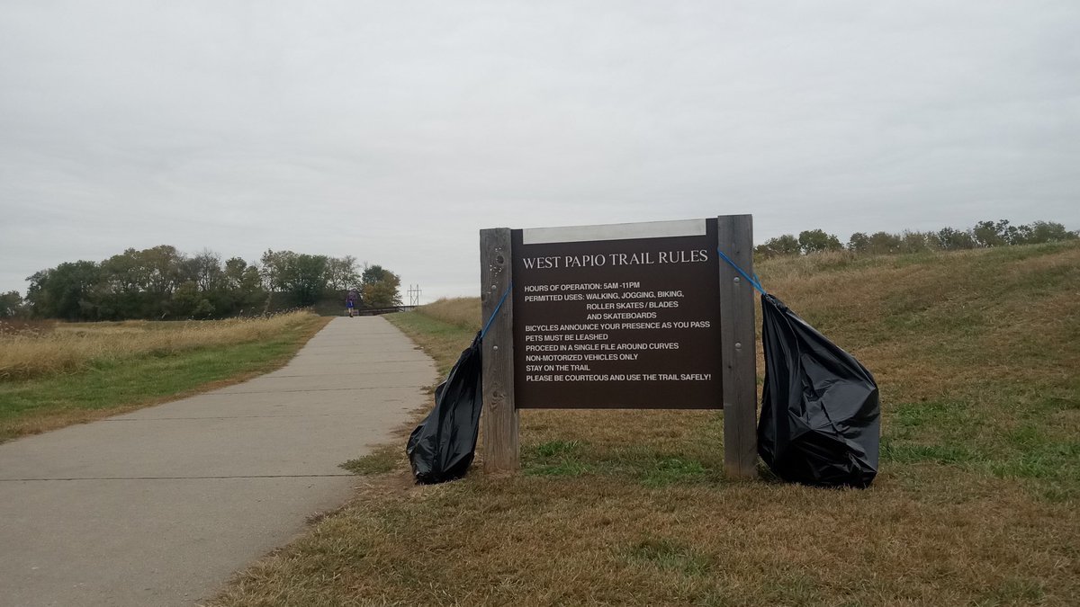 BEAFJROTC's tweet photo. The 25 of October, our cadets traveled around the annual 14 mile long walk/jog called the Bataan Death March.

@HQAFJROTC @ChieftainNation 

#AFJROTC #NE021 #OURHOUSE https://t.co/7nzvl5coXW