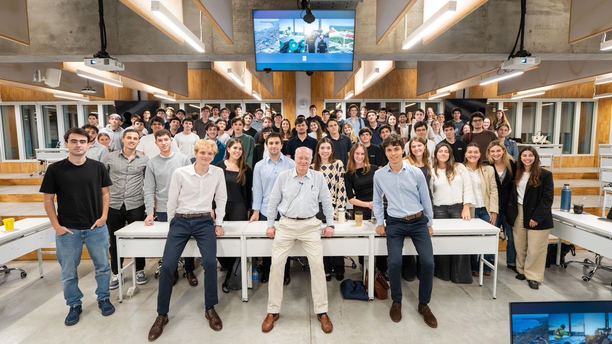 El lunes tuvimos el enorme privilegio de recibir a Paolo Rocca, Presidente del Grupo Techint, en una conversación exclusiva parte de nuestro ciclo de charlas.