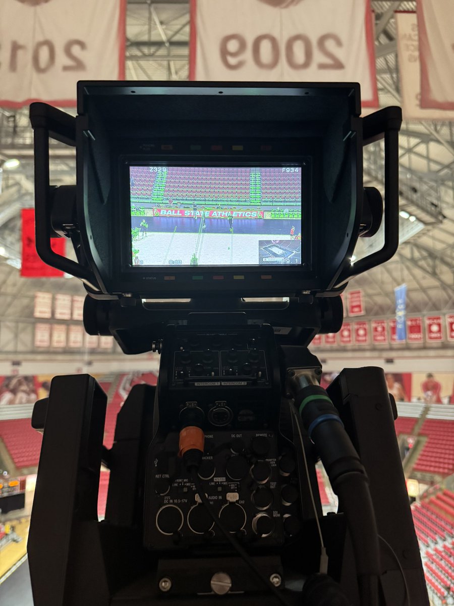 Day 2 at Worthen Arena for <a href="/BallStateWVB/">Ball State Volleyball 🏐</a>. I’m on Cam 2 again for this evenings <a href="/bsusportslink/">Ball State Sports Link</a> <a href="/ESPNPlus/">ESPN+</a> broadcast.
