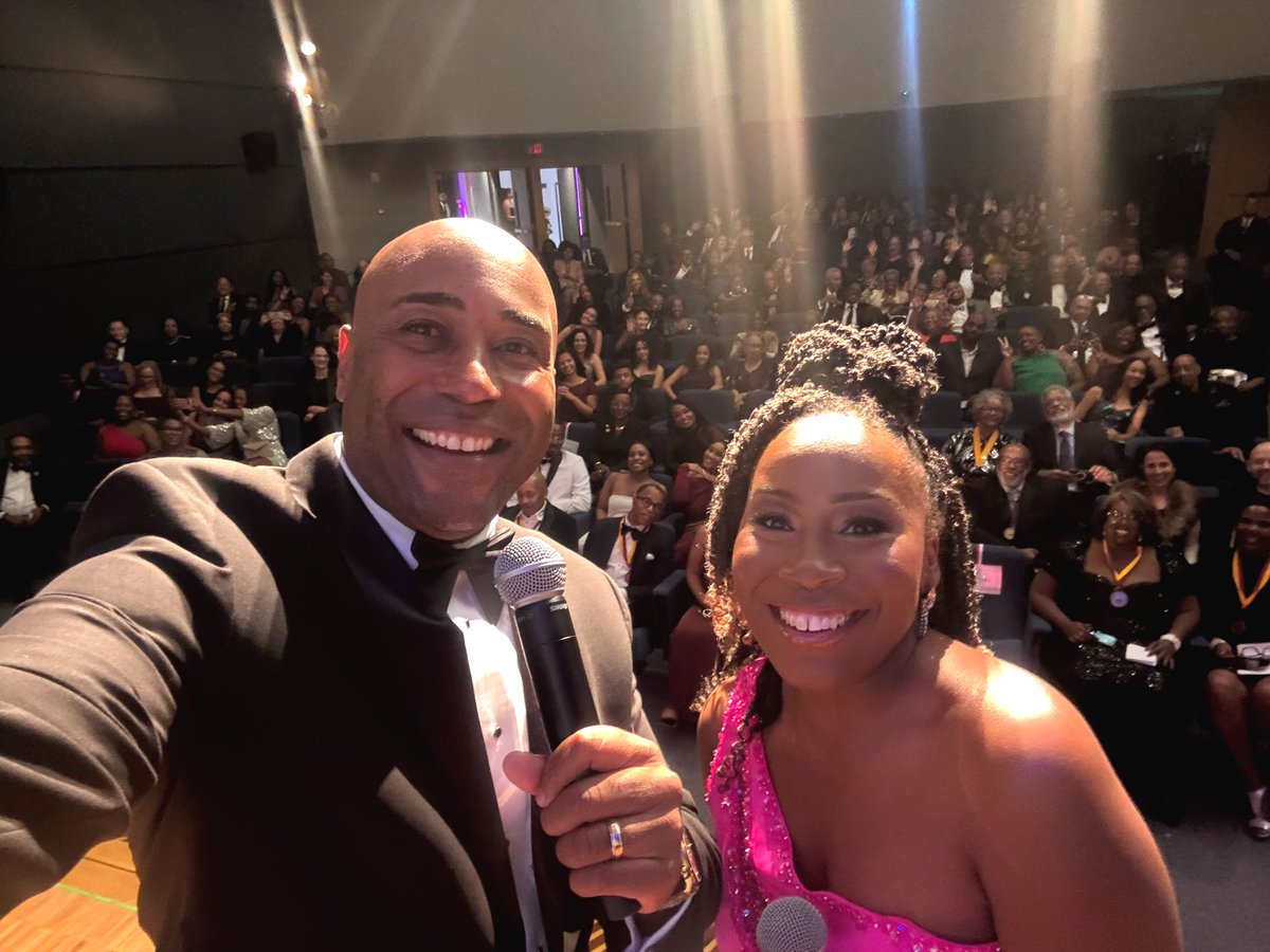 Eva McKend tweet media