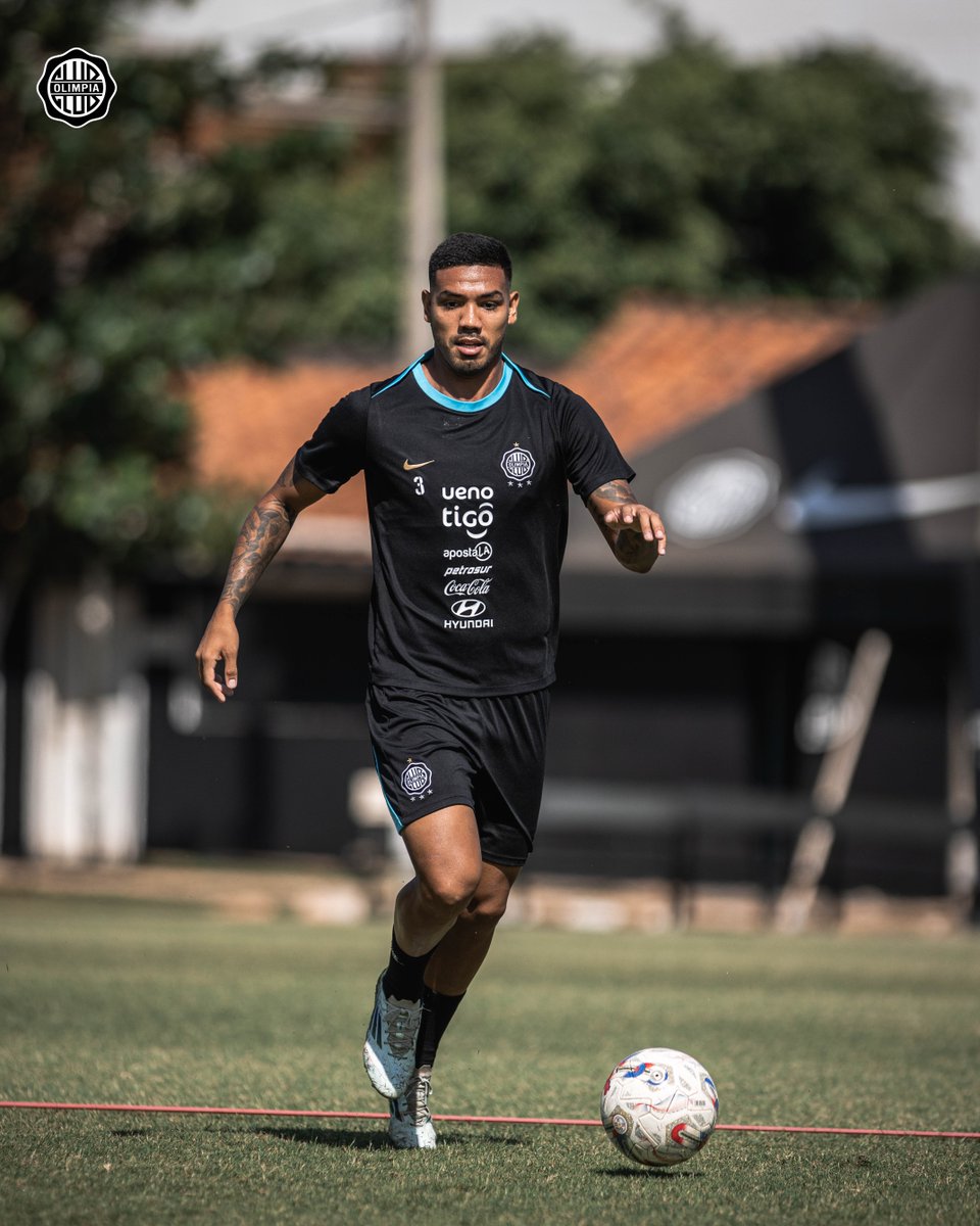 Club Olimpia tweet media