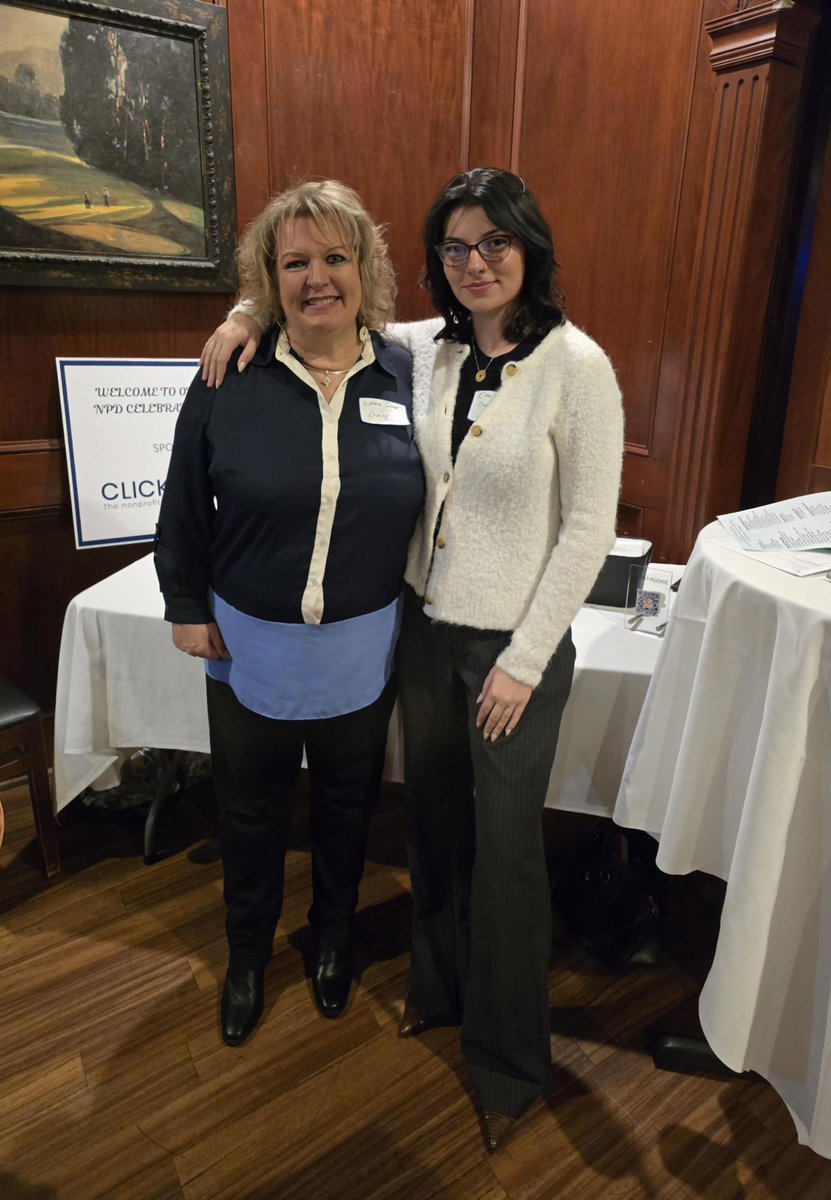 Click & Pledge tweet media